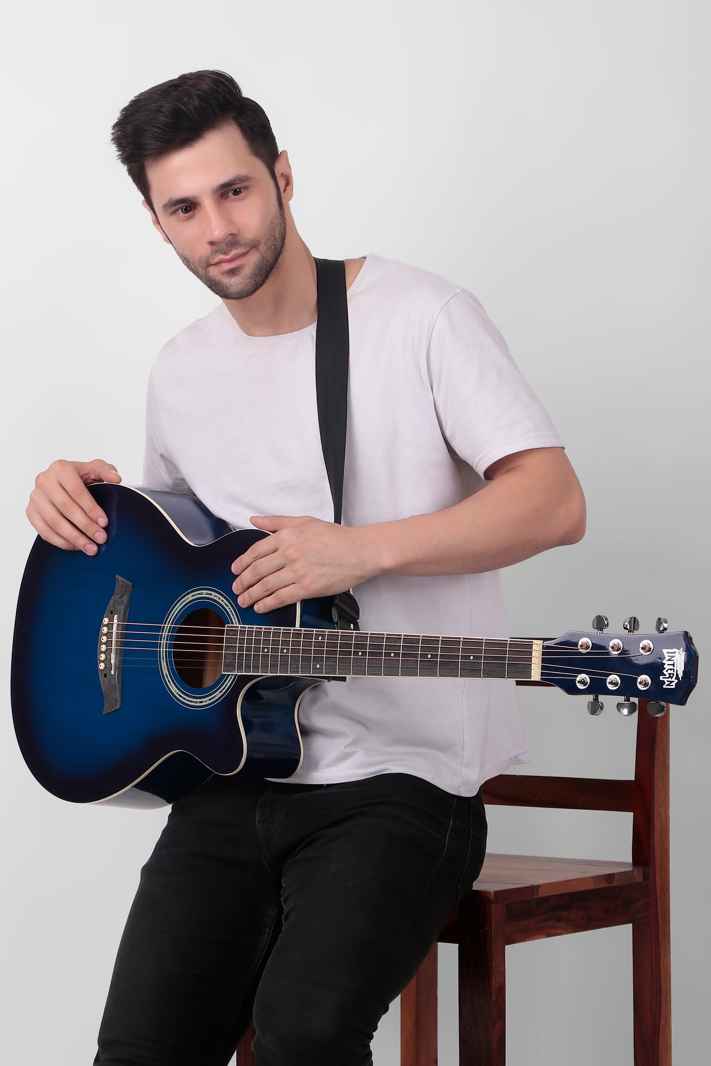 INTERN 40" Electric Acoustic Blue Guitar With EQ, Set Of Strings, Strap, Picks And Bag