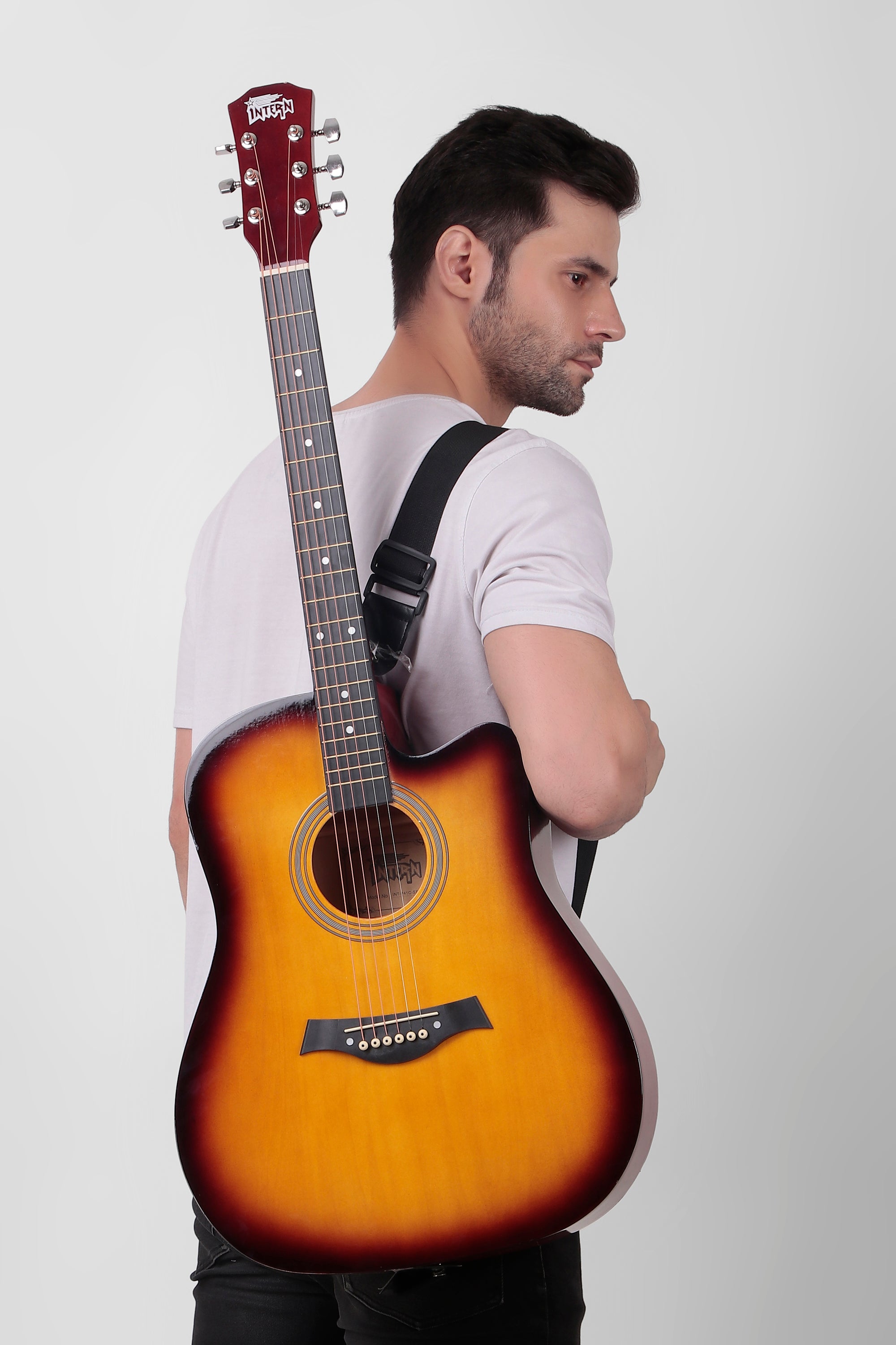 Intern 41 Inch Acoustic Guitar Set - Sunbrust