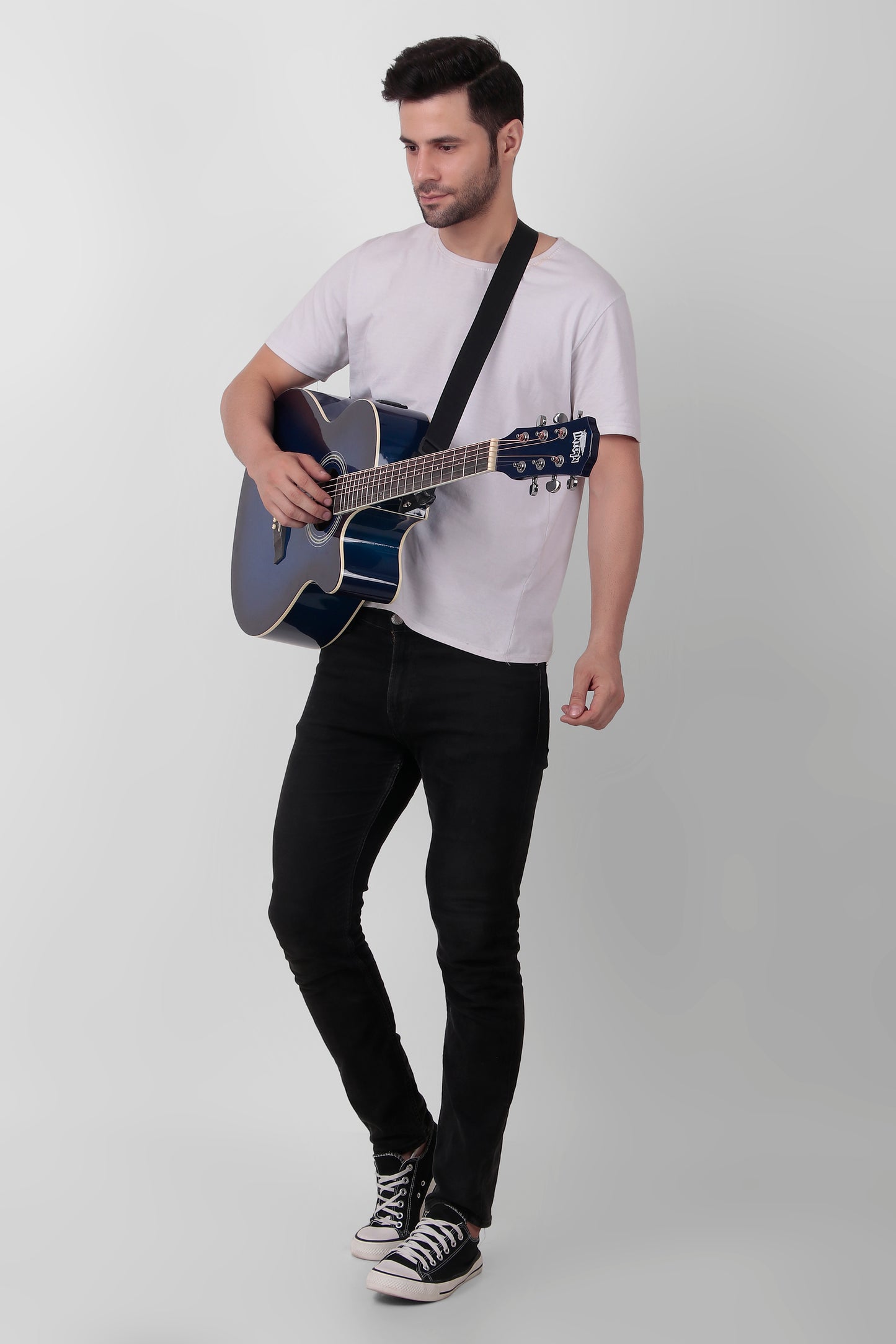 INTERN 40" Electric Acoustic Blue Guitar With EQ, Set Of Strings, Strap, Picks And Bag